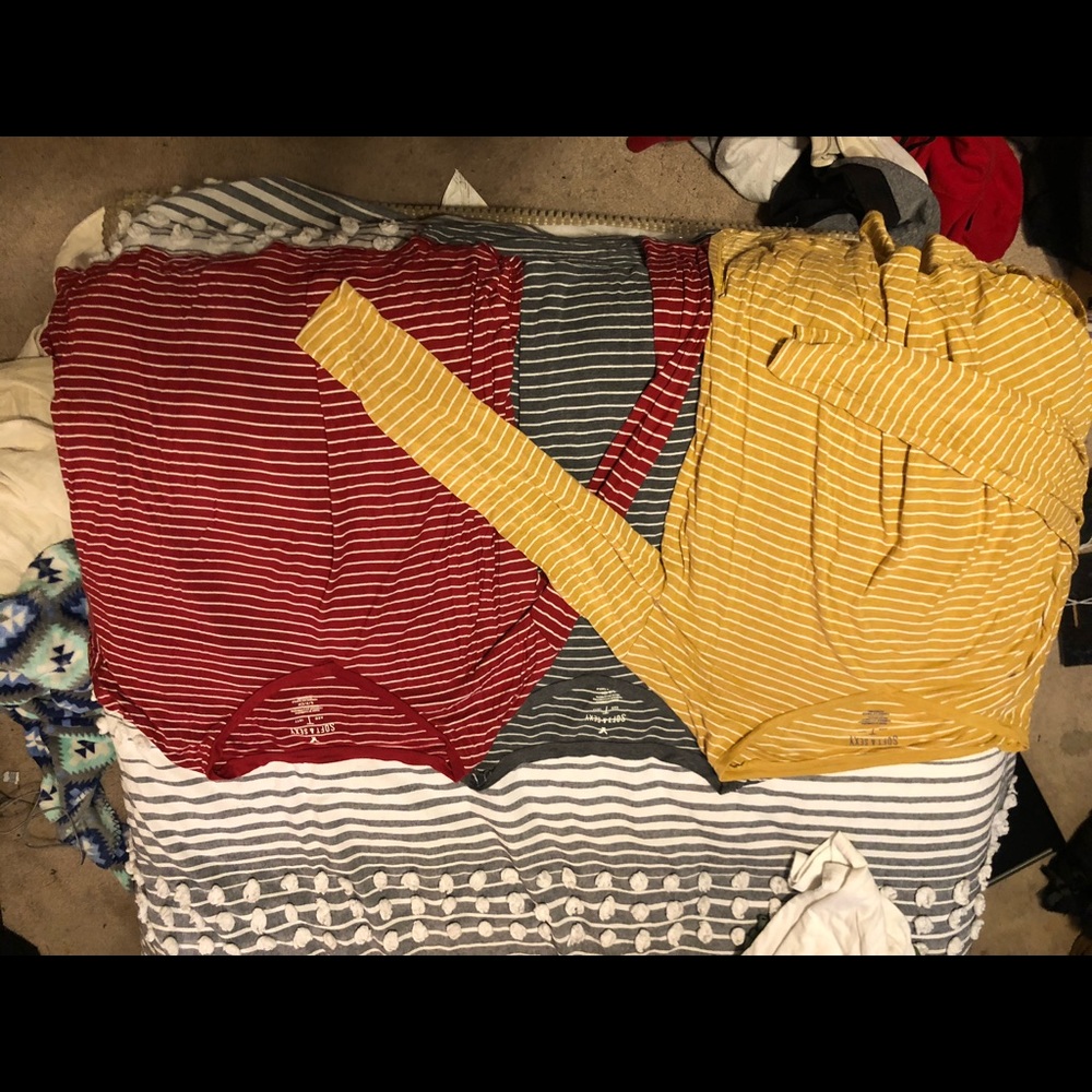 3 long sleeve v necks